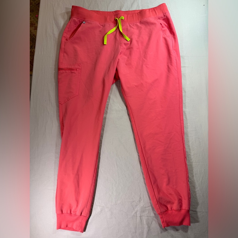 FIGS Coral Scrub Joggers